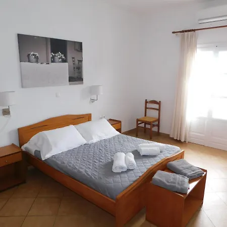 Pasithea Folegandros