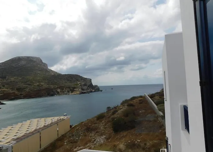 Pasithea Folegandros 4*